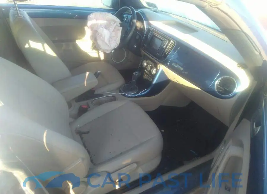 3VW5DAAT7KM510951# 5