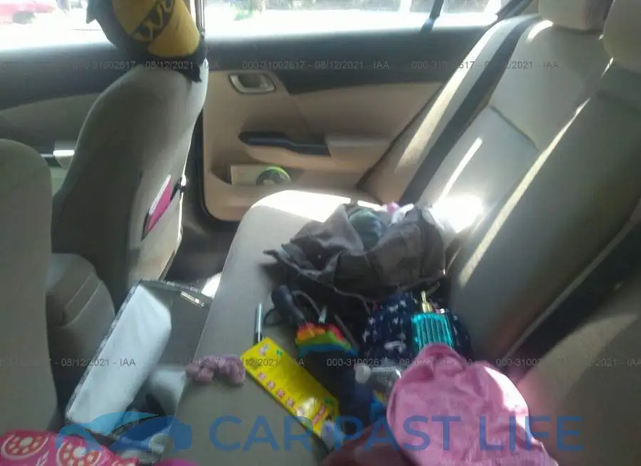 2HGFB2F52DH556204# 8