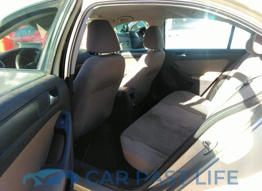 3VW2K7AJ1EM296523# 8