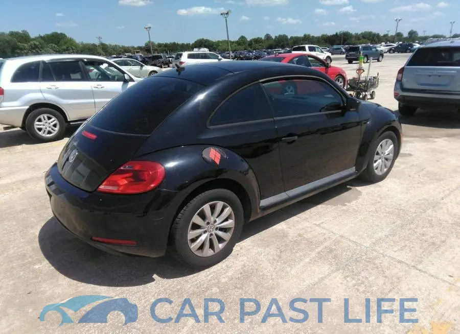 3VWFP7AT0DM606373# 4
