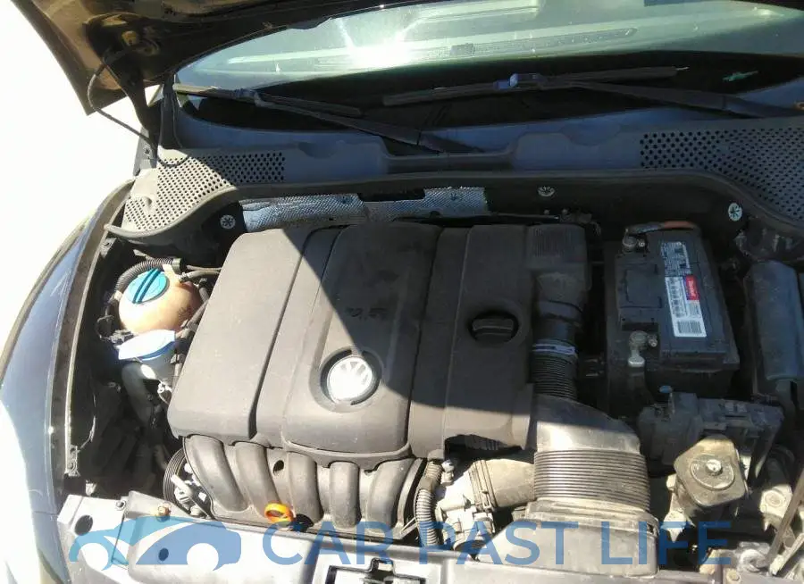 3VWFP7AT0DM606373# 10