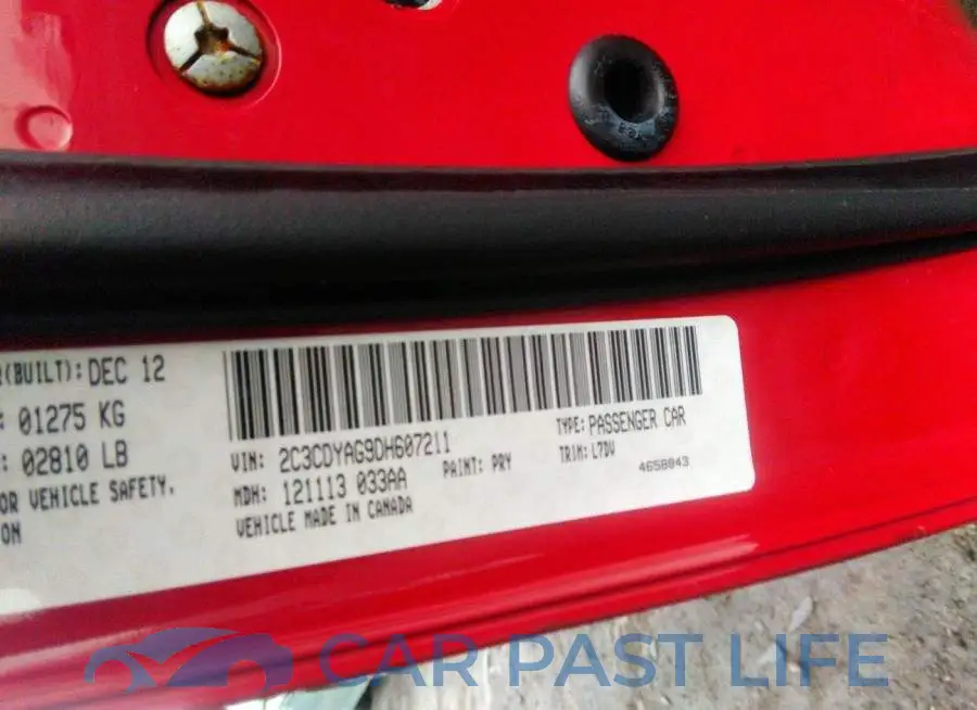 2C3CDYAG9DH607211# 9
