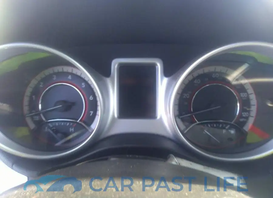 3C4PDCBG7DT506352# 7