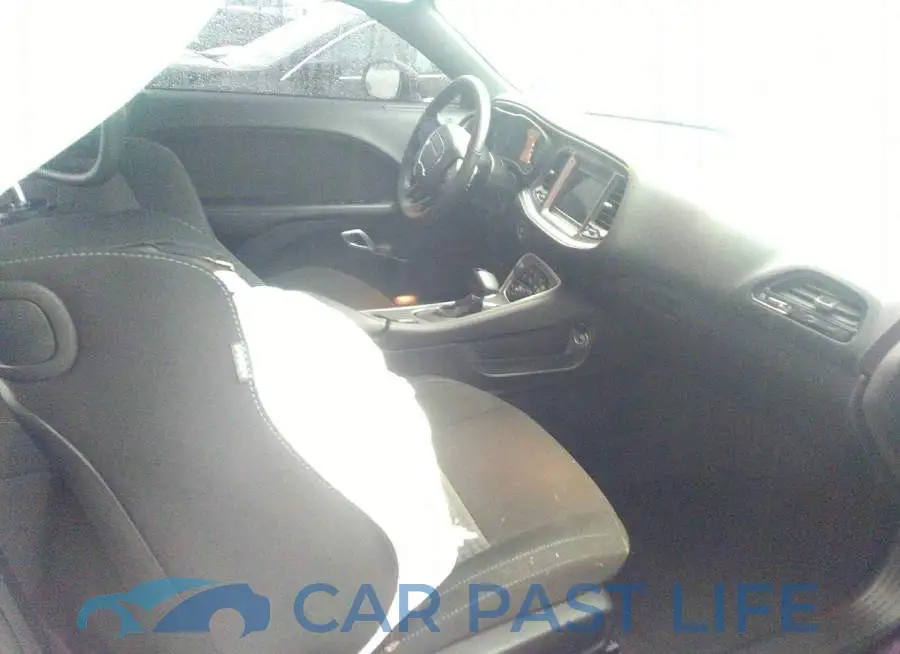2C3CDZJG4NH215521# 5