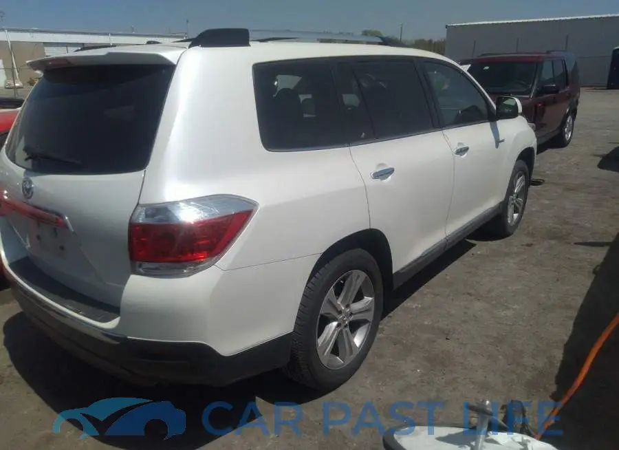 5TDYK3EH2DS105557# 4
