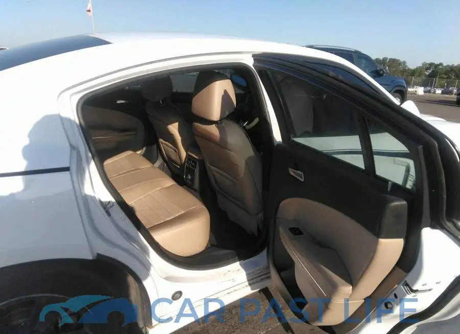 2C3CDXBG5EH243007# 8