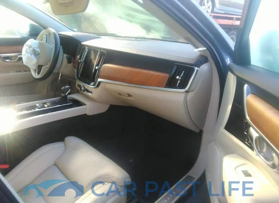 YV1102GL6L1142670# 5