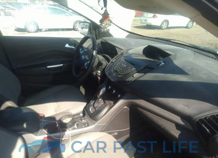 1FMCU9GX4GUA57891# 5