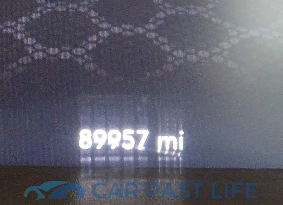 2C3CDXBG1LH157612# 7
