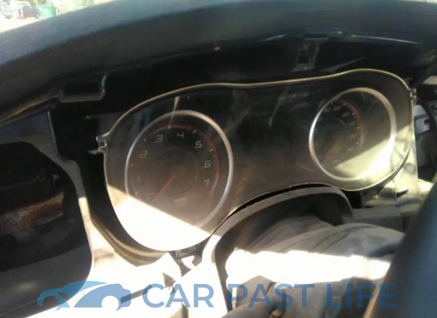 2C3CDXGJ1HH643056# 7