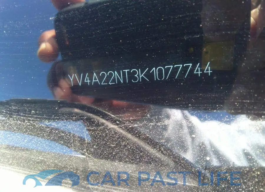 YV4A22NT3K1077744# 9