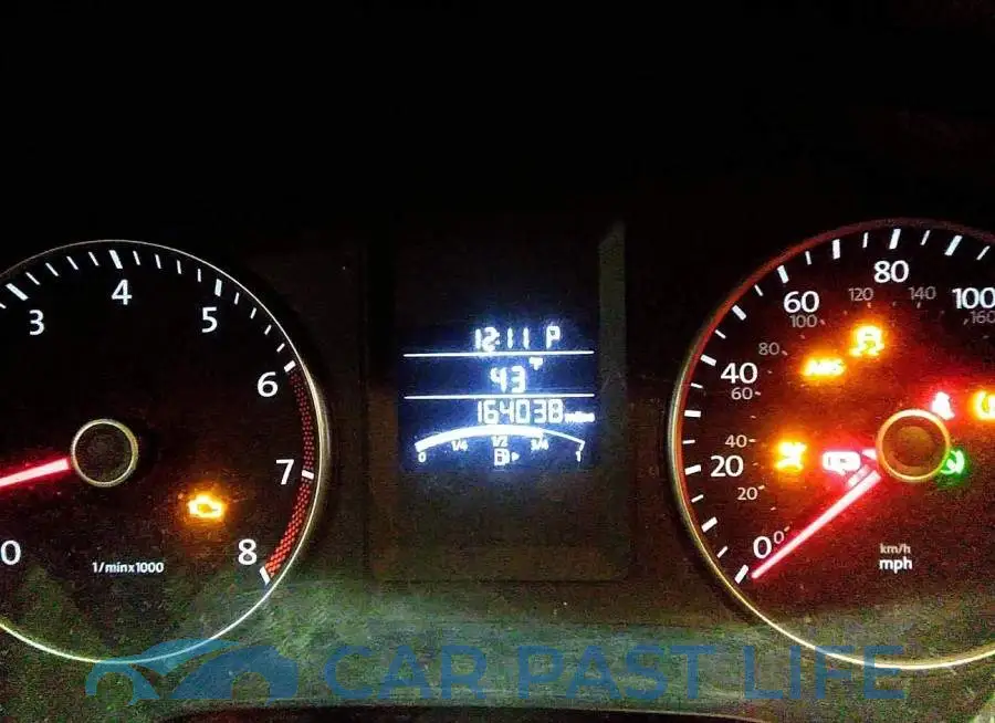 3VWDP7AJ2DM281408# 7