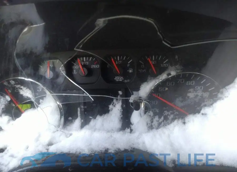 1GT12NEY6KF124736# 7