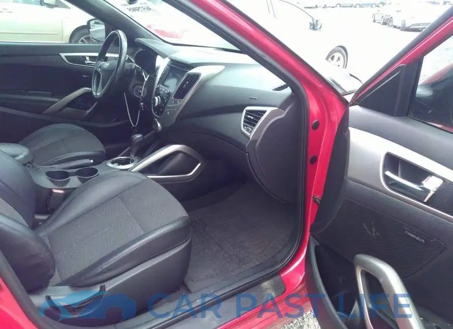 KMHTC6AD9GU285319# 5