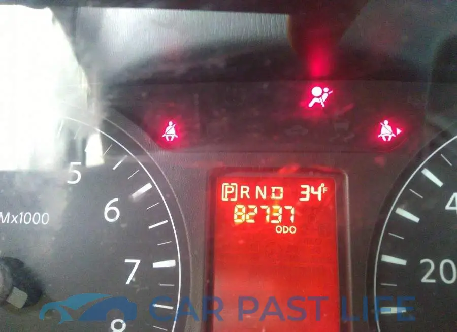 1N6BF0KM1JN813632# 7