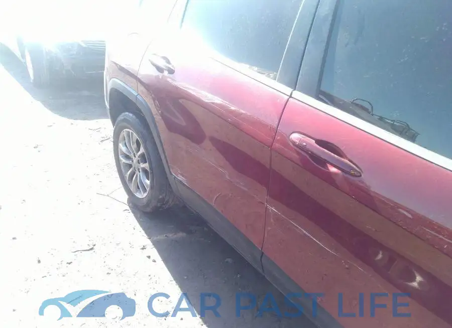 1C4PJLLB2LD574008# 6