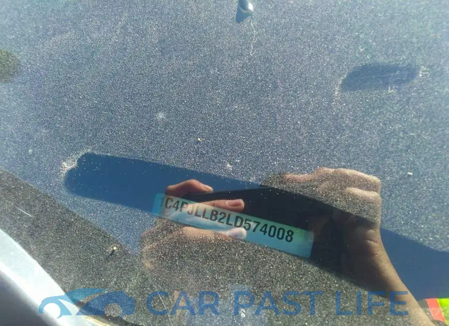 1C4PJLLB2LD574008# 9