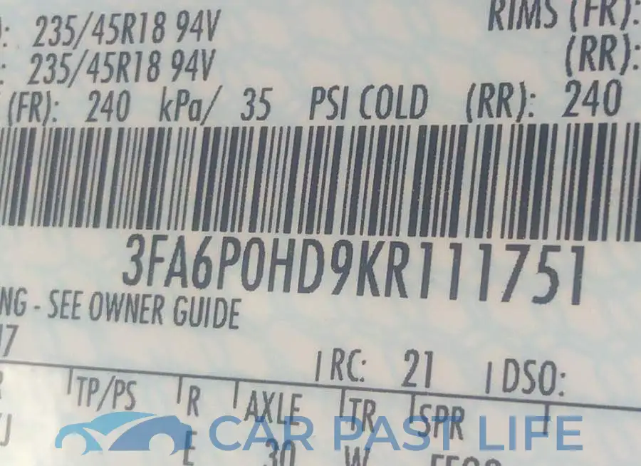 3FA6P0HD9KR111751# 9