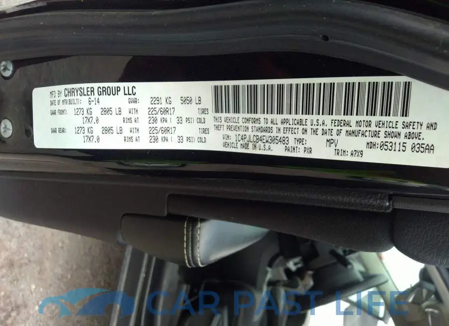 1C4PJLCB4EW305483# 9