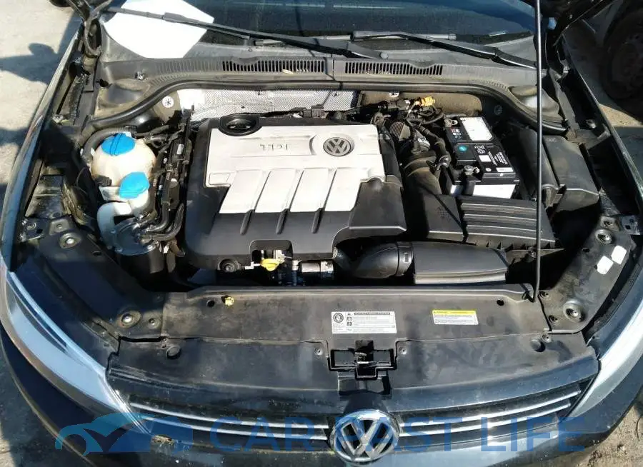 3VWLL7AJXEM310467# 10