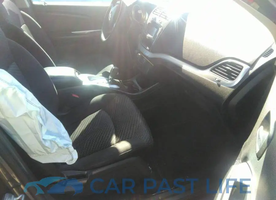 3C4PDCBB8FT691115# 5