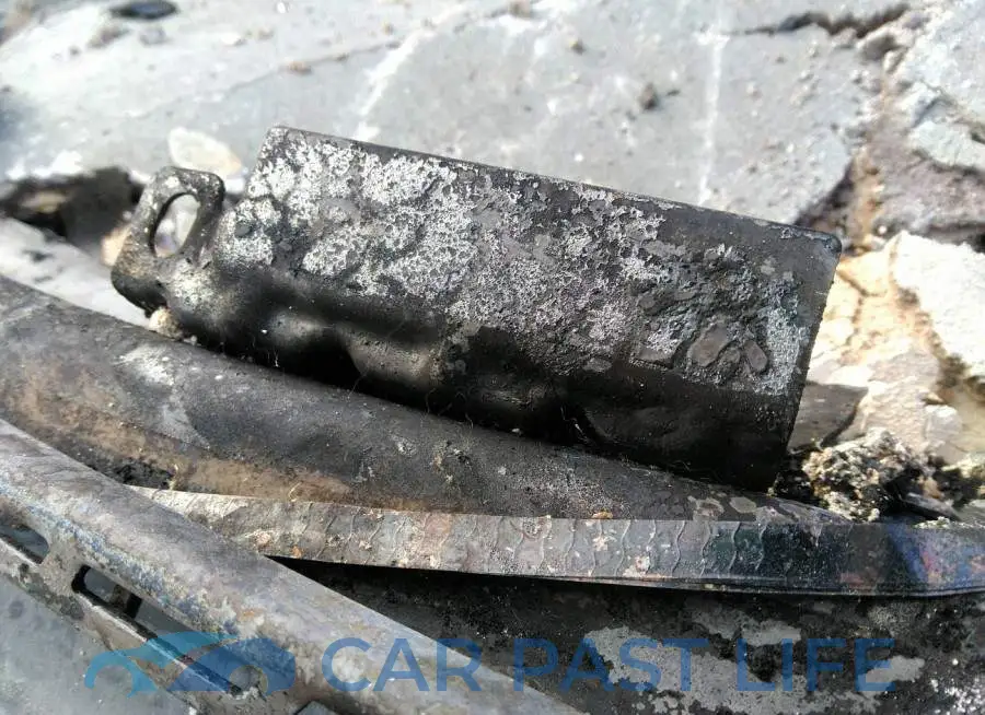 YV4A22PK4G1018018# 9