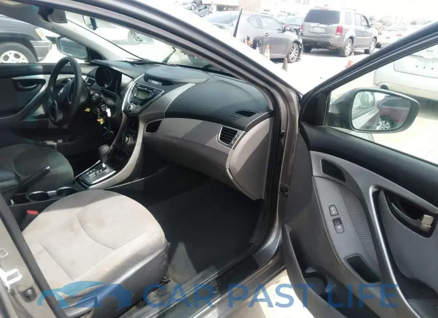 5NPDH4AE9DH205871# 5
