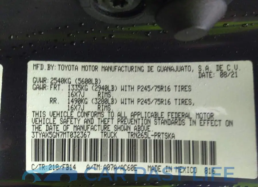 3TYAX5GN7MT032367# 9