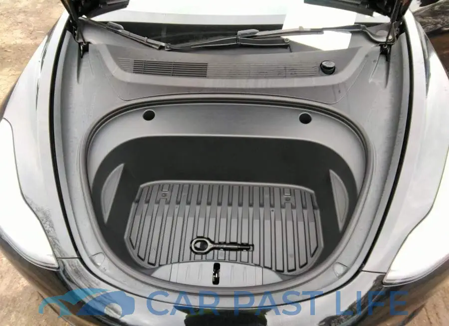 5YJ3E1EA1PF451794# 10