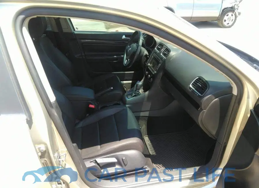 3VWPL7AJ9EM618943# 5