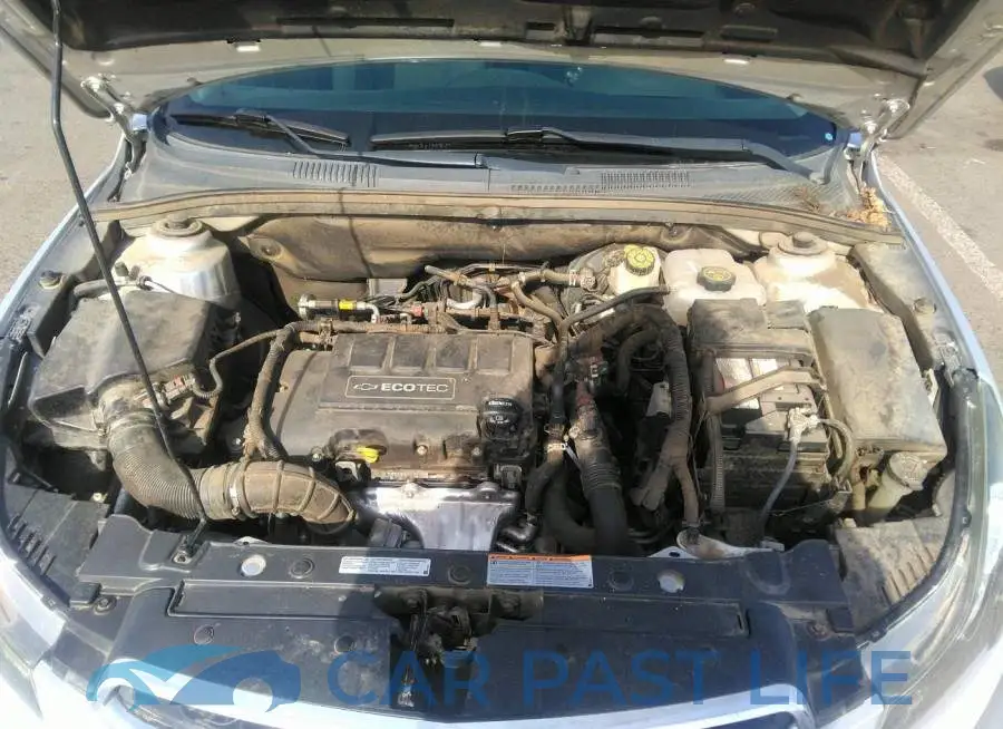 1G1PE5SB3G7229942# 10