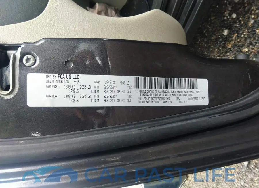 2C4RC1BG6FR742156# 9