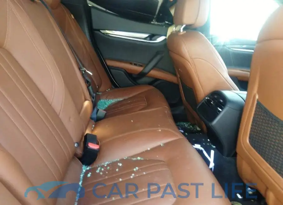 ZAM57XSA5J1295197# 8