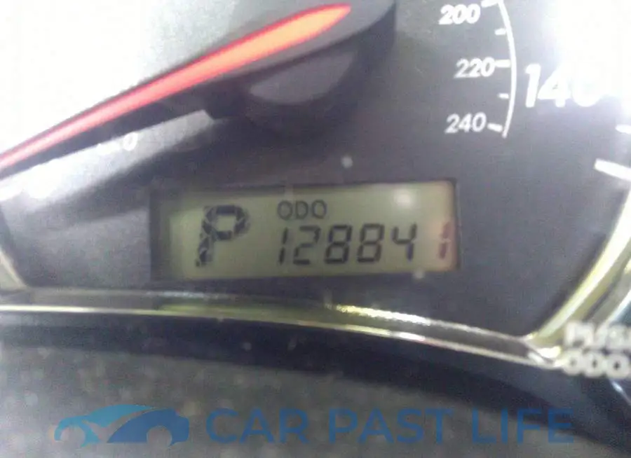 2T1BU4EE5DC126035# 7