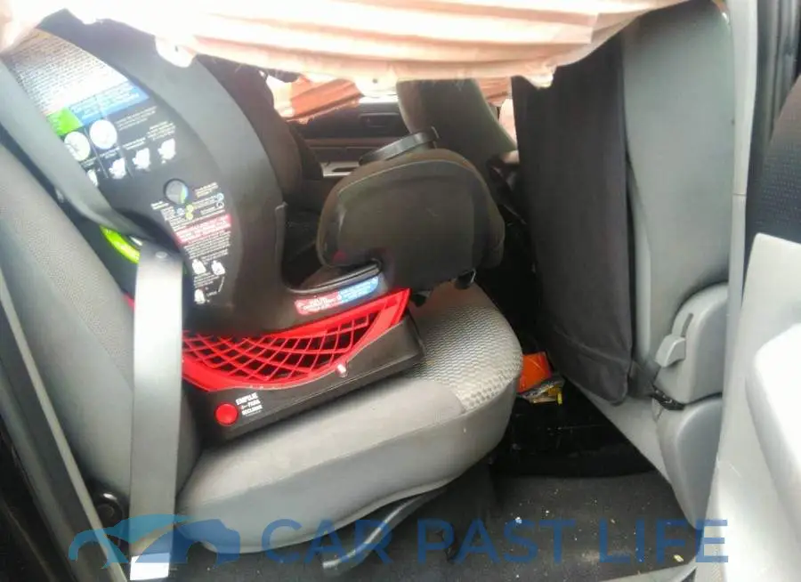 5TFMU4FN6DX009833# 8