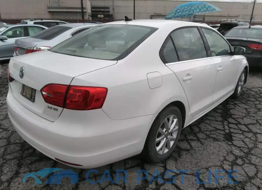 3VWDP7AJ1DM446820# 4