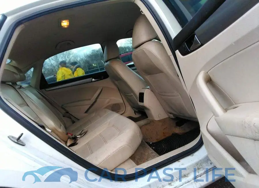 1VWBS7A30EC057466# 8