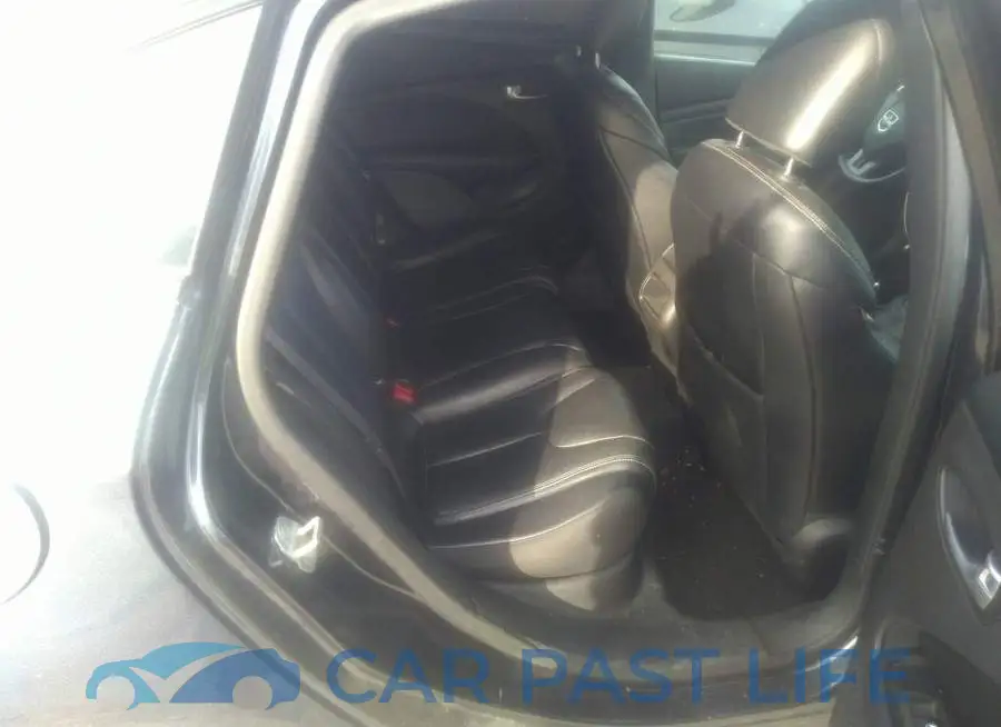 1C3CDFCH5DD320505# 8