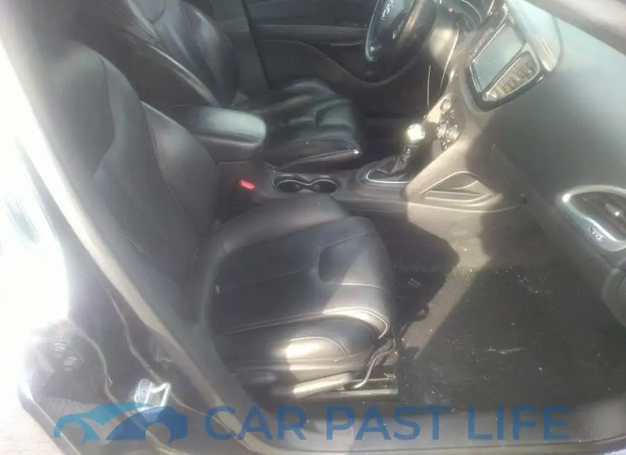 1C3CDFCH5DD320505# 5
