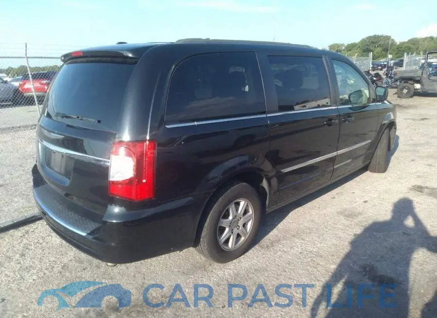 2C4RC1BG1DR629910# 4