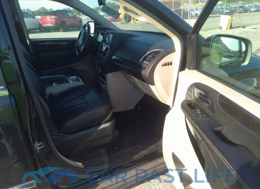 2C4RC1BG1DR629910# 5