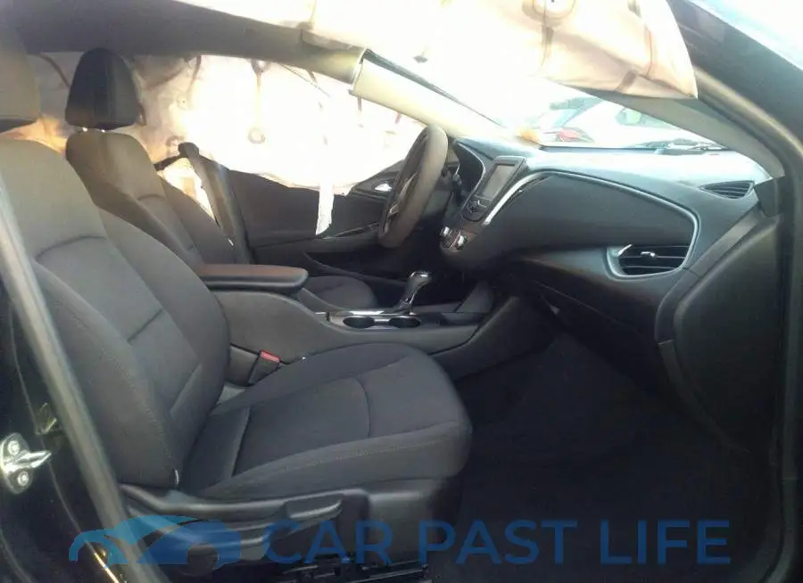 1G1ZB5ST3HF141264# 5