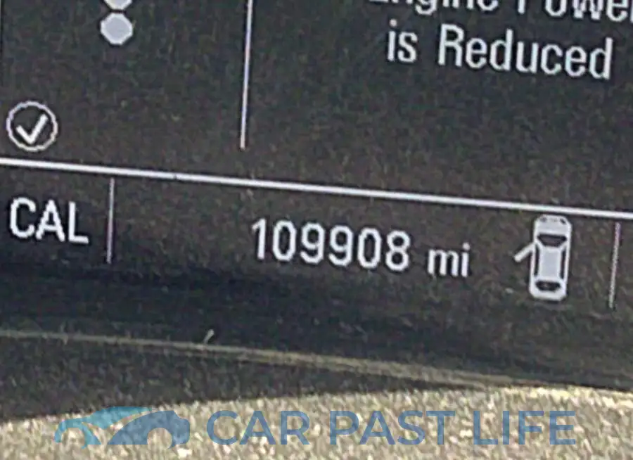 1G1ZD5ST2JF165684# 7