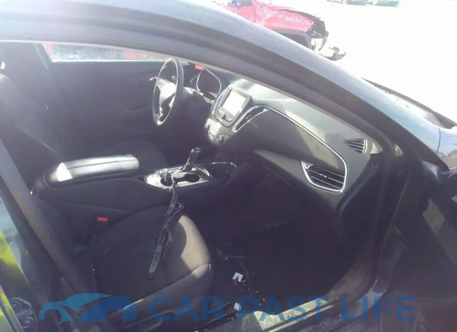 1G1ZD5ST2JF165684# 5