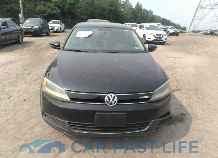 3VW637AJ2DM313567# 6