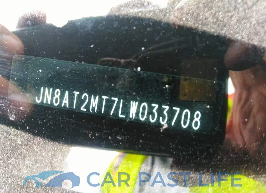 JN8AT2MT7LW033708# 9