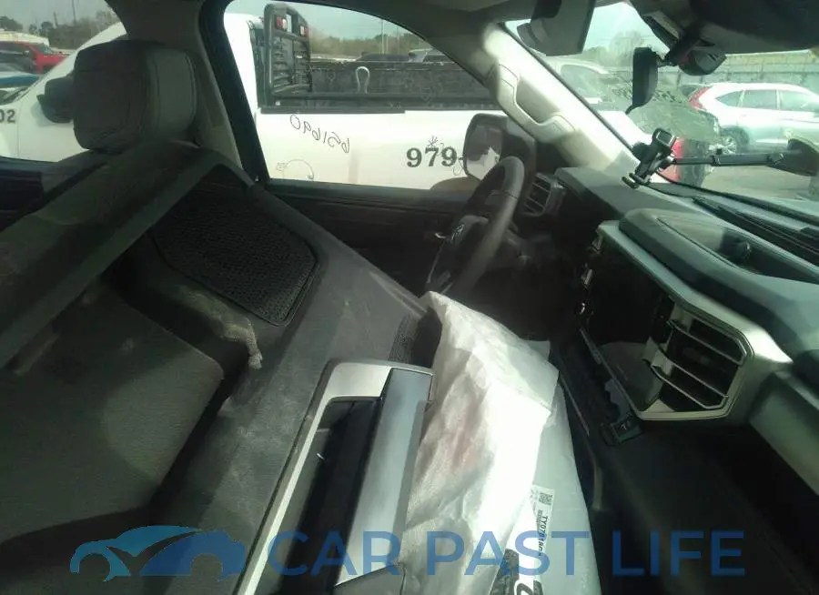 5TFLA5AB3NX019406# 5