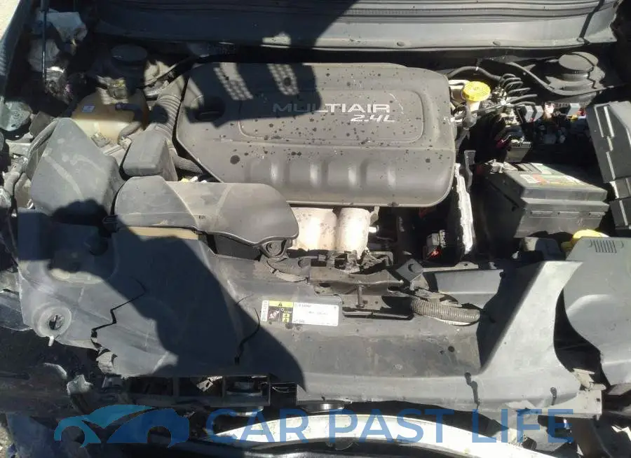 1C4PJLCB6HW598226# 10