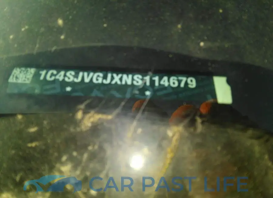 1C4SJVGJXNS114679# 9