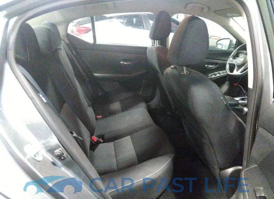 3N1AB8CV6MY243556# 8